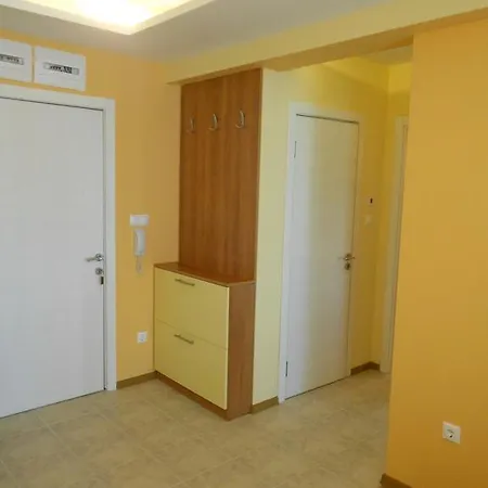 דירה Ogosta 6 רבדה